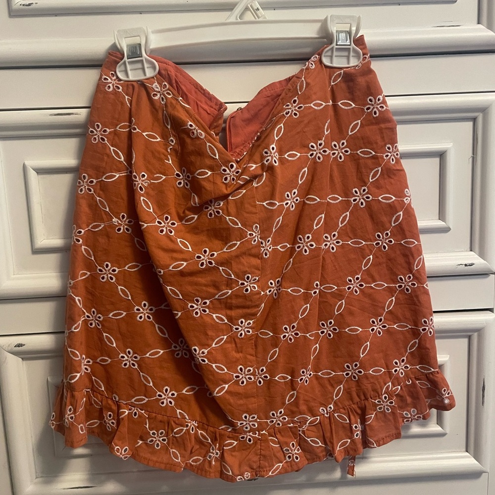 Two Piece Set - Worn Once Like Brand New - Picture 5 of 9